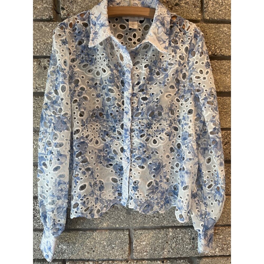 Caroline Costas Eylet White and Blue floral top Sz S